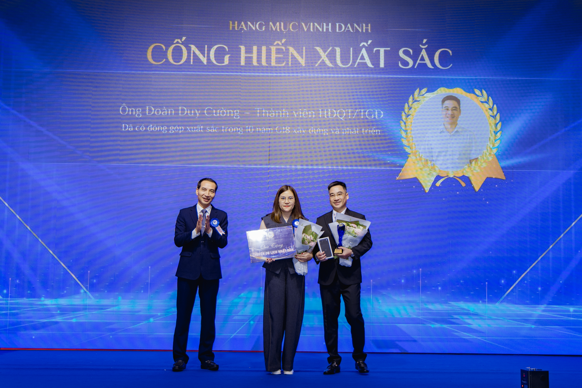 Vinh danh Tổng Giám đốc Đoàn Duy Cường